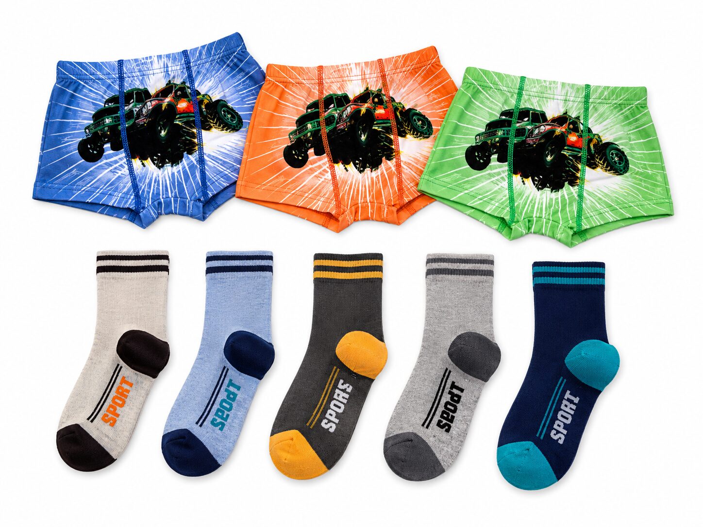 Kisfiú 95% pamut mega csomag – 2 db boxer + 5 pár pamut zokni | 2-4, 4-6, 8-10 év