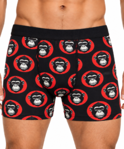 Berrak 2XL férfi boxer fekete-piros majmos mintával modellen