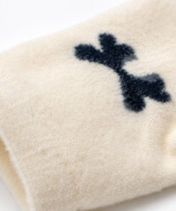 85% cashmere női zokni puha anyaga közelről